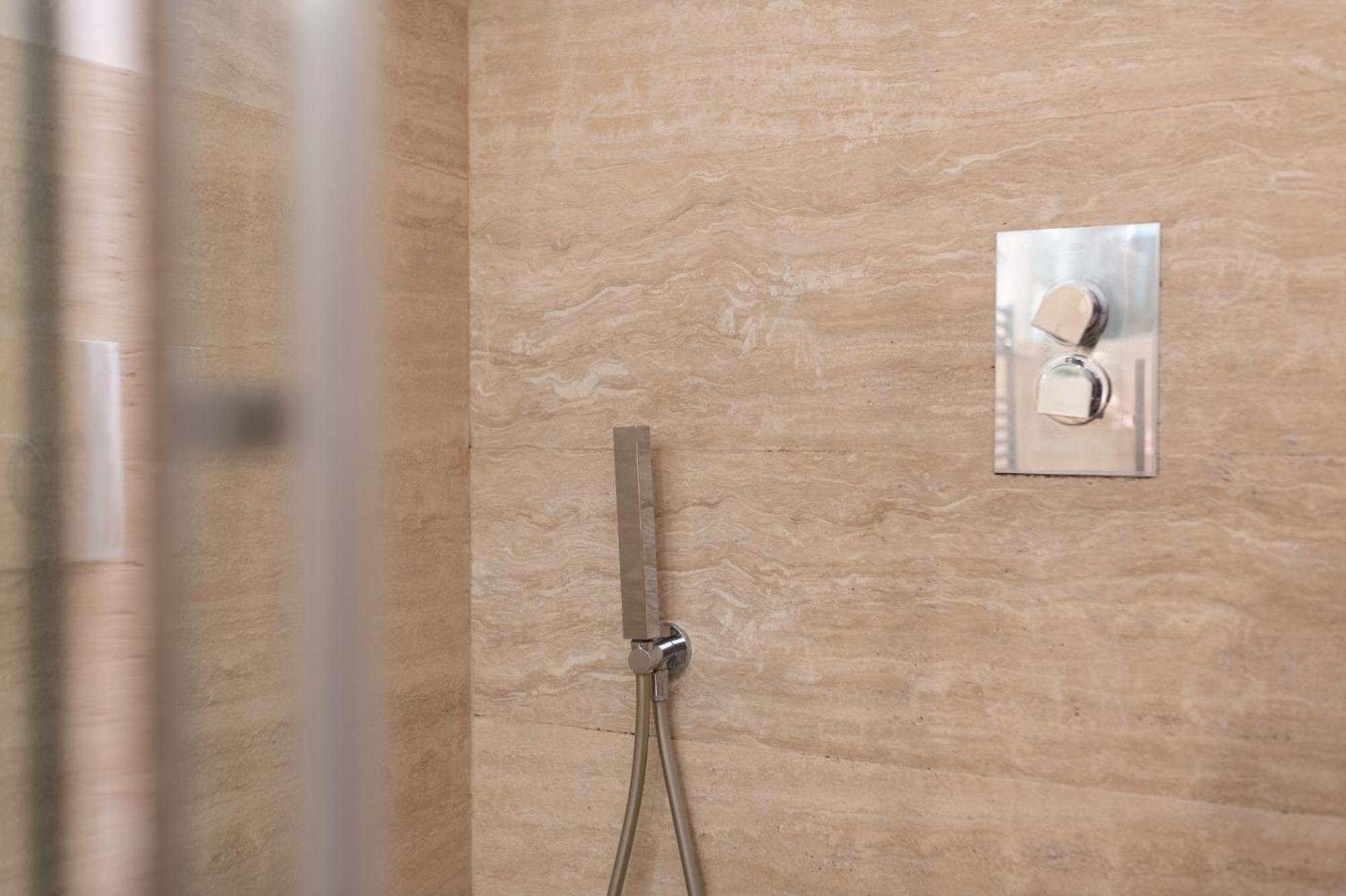 Santo Stefano Raro Rooms Collection Brindisi Exterior foto