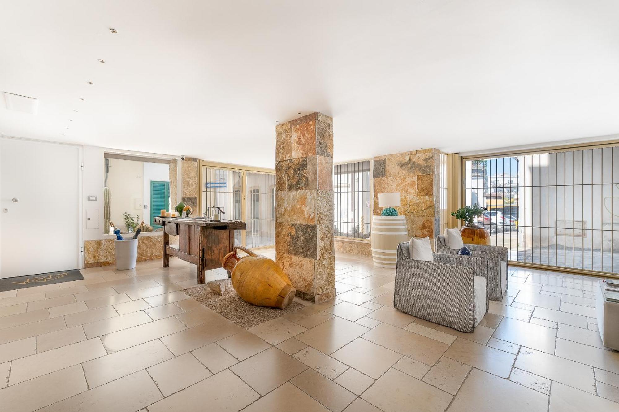 Santo Stefano Raro Rooms Collection Brindisi Exterior foto