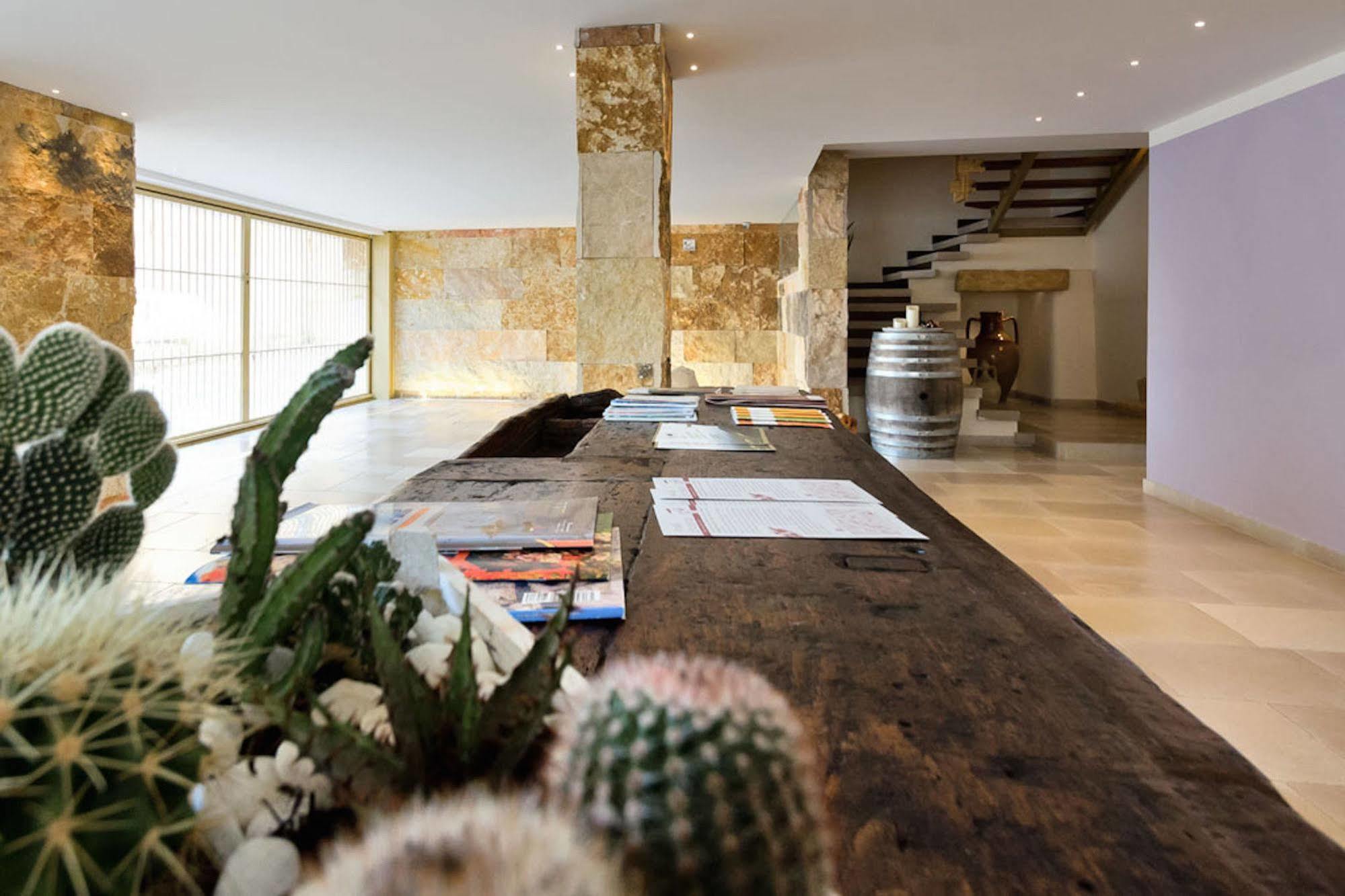 Santo Stefano Raro Rooms Collection Brindisi Exterior foto