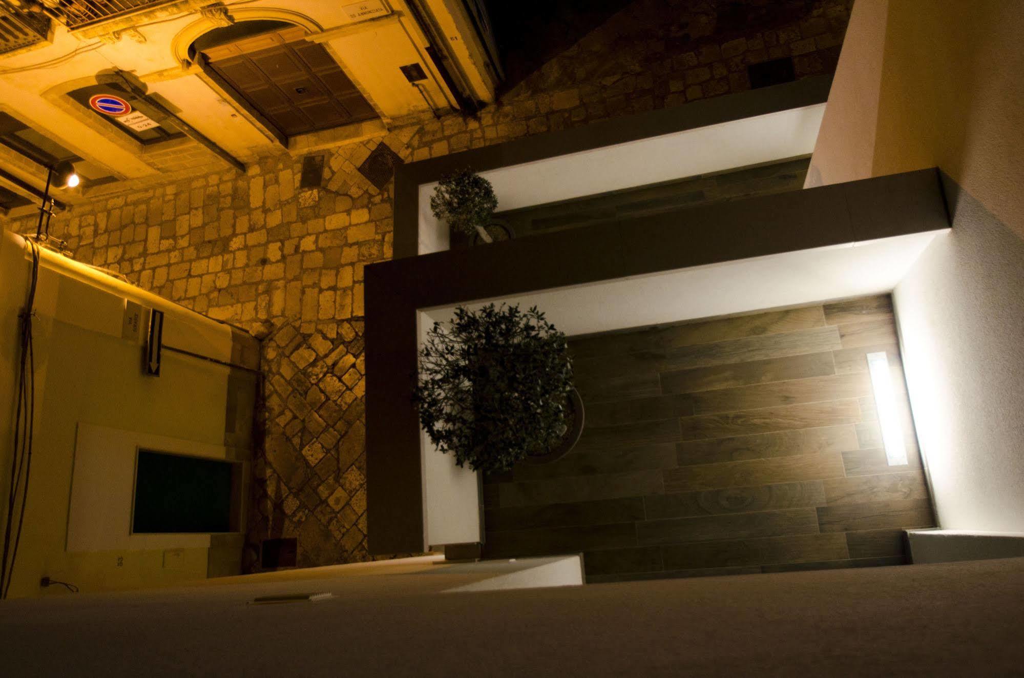Santo Stefano Raro Rooms Collection Brindisi Exterior foto
